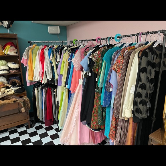 Meet your Posher, Geoffrey - Picture 5 of 15